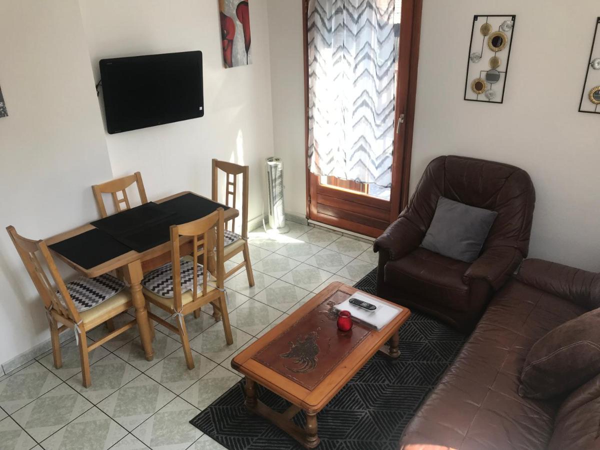 Appartement 2 Chambres Au Coeur Du Vignoble Avec Terrasse Riquewihr Exteriér fotografie