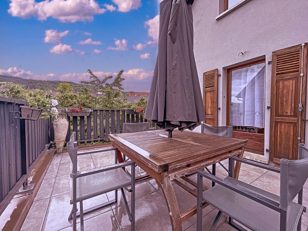 Appartement 2 Chambres Au Coeur Du Vignoble Avec Terrasse Riquewihr Exteriér fotografie